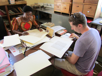 Perrice Nkombe and Jared McDonald at the Livingstone Museum, Zambia, 2016. Copyright Jared McDonald. CC BY-NC 3.0