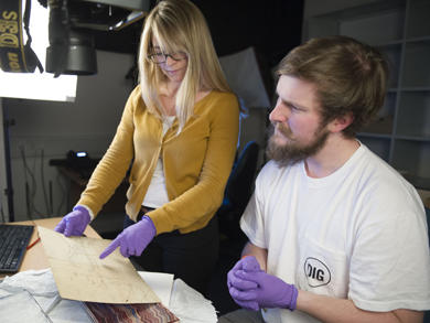 Jamie Dunn and India Fullarton digitizing Livingstone manuscripts at the University of Glasgow Photographic Unit, 2014. Copyright University of Glasgow Photographic Unit. CC BY-NC 3.0